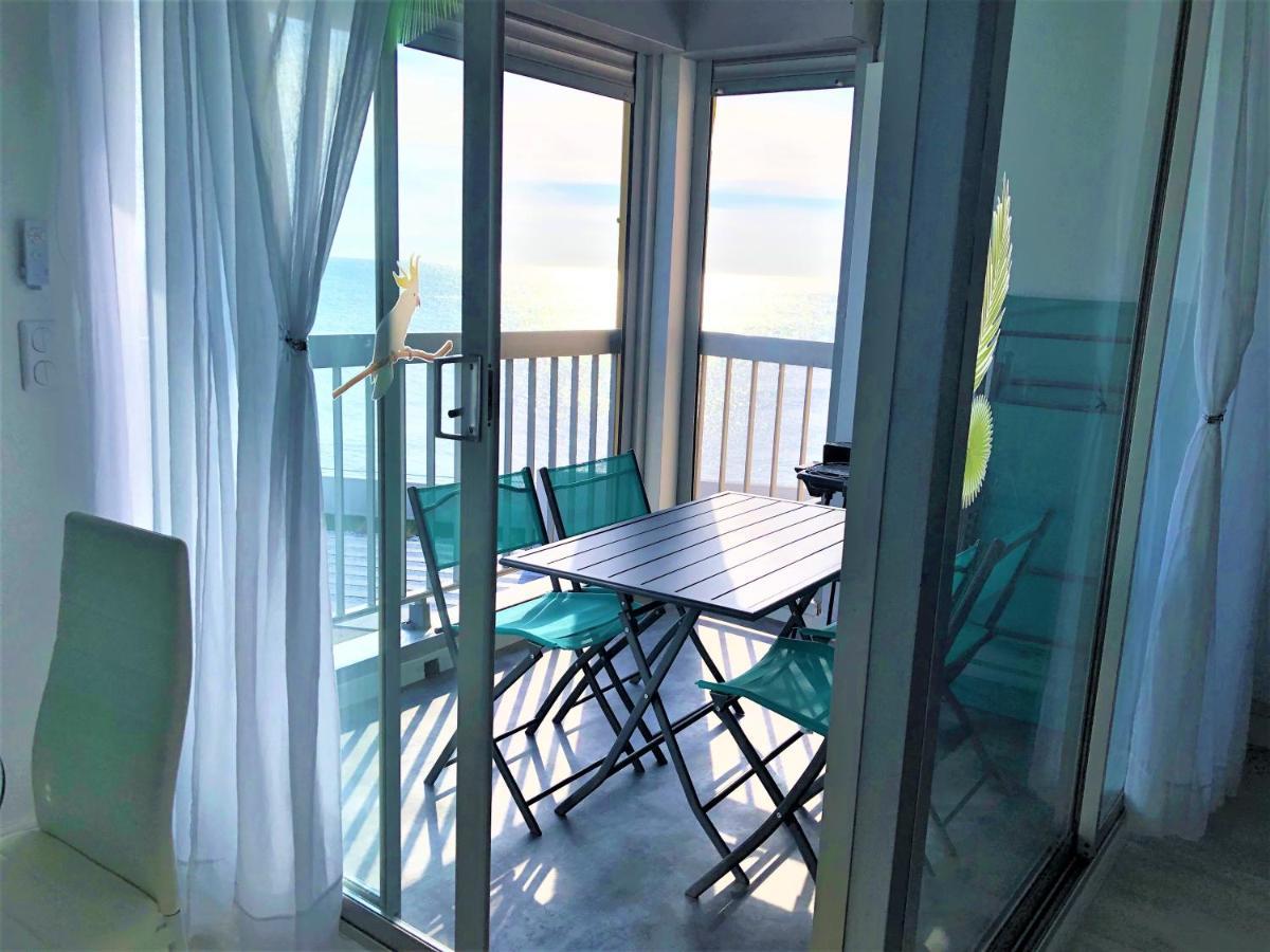 Appartement Les Pieds dans l'Eau à Agde Extérieur photo